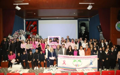 HENDEK’TE MEME KANSERİ FARKINDALIĞINA DİKKAT ÇEKEN ÖZEL KONFERANS DÜZENLENDİ