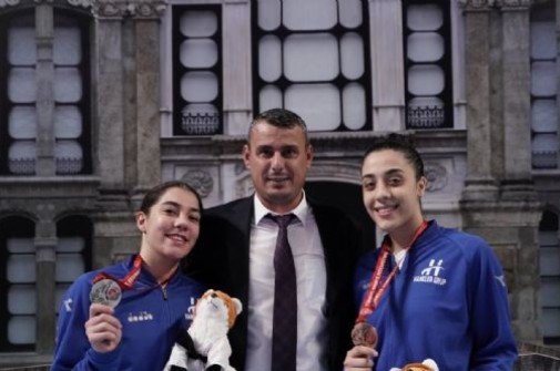 KARATECİLERİMİZ MADALYA İLE DÖNDÜ