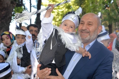 21’İNCİ SELMAN DEDE ETKİNLİKLERİ ÖNCESİ SÜNNET KAYITLARI BAŞLADI