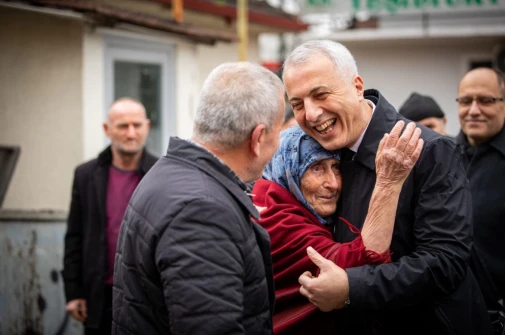 BAŞKAN BABAOĞLU’NUN YEŞİLYURT ZİYARETİ SEVGİ SELİNE DÖNÜŞTÜ